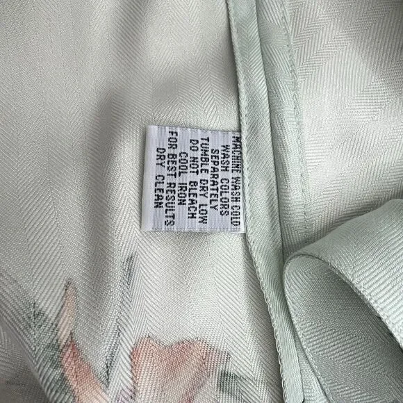 Tommy Bahama Size L UK 12/14 Pure Silk Summer Blouse Tie Front Crop Top Tropical - Picture 6 of 7